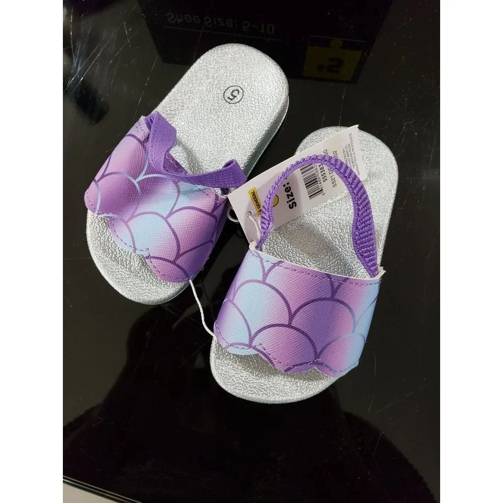 Swiggles Baby Size 5 mermaid Scale Sandals‎ New flip flops silver purple